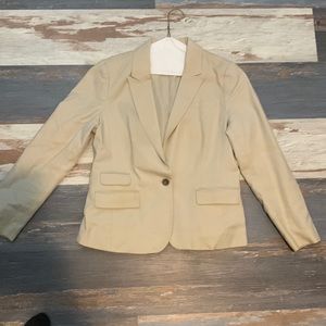 Khaki suit said banana republic, size 10 P